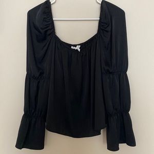 BCBG BLACK BLOUSE